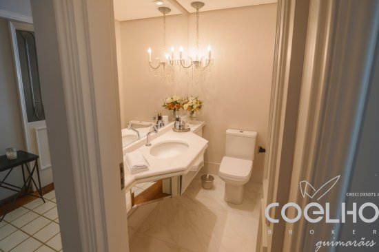 apartamento-venda-excelente-oportunidade-no-cambui-306m&sup2;-4-suites-4-vagas-paralelas-1102159